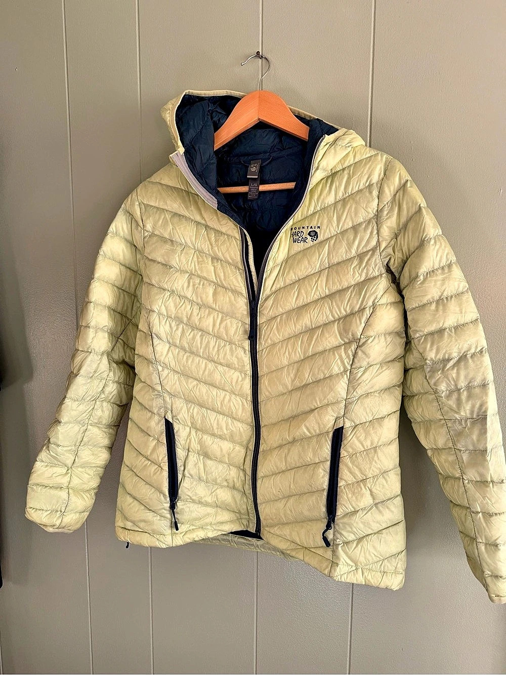 Mountain Hardwear Ghost Whisperer Hooded Down Jacket green Large
